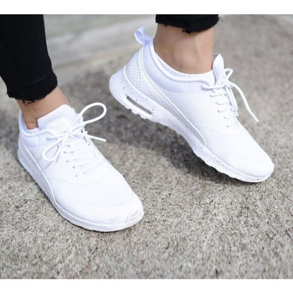Nike Air Max Thea Shoe Womens 6 Triple White Low Top Lace Up Running Sneakers - Picture 11 of 12
